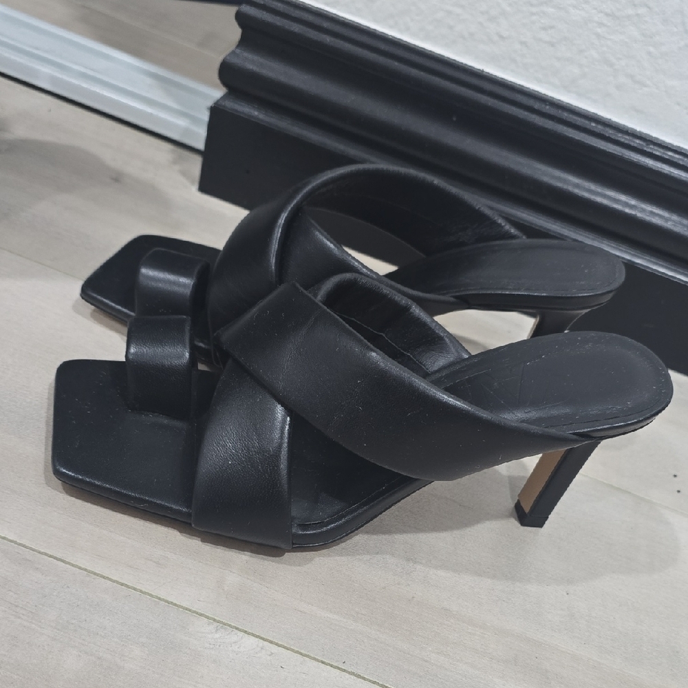 Black Leather Mules with Crisscross Straps - Picture 2 of 2